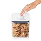 OXO POP CONTAINER- RECTANGLE SHORT 1.6 Lt (Dikdörtgen- KISA-1,6 Lt)